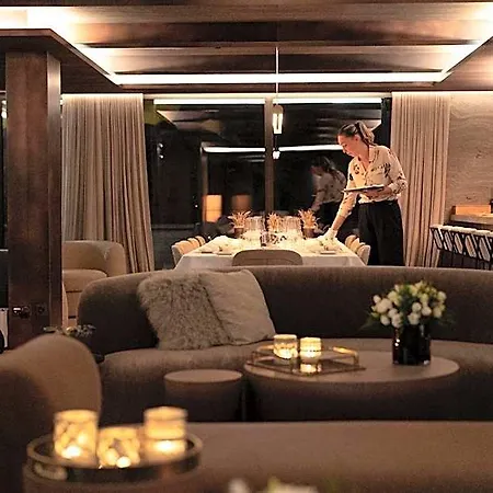 No 14 Hotel