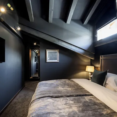 No 14 Hotel 5*